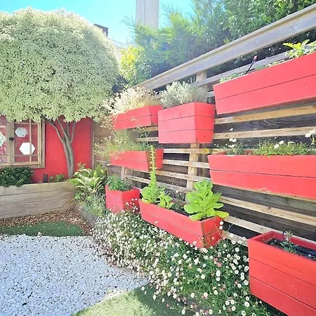 Dom wakacyjny 3star 1950s House, 3 Bedrooms, 6 People, Walk To Center Royan