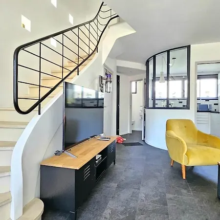 3star 1950s House, 3 Bedrooms, 6 People, Walk To Center