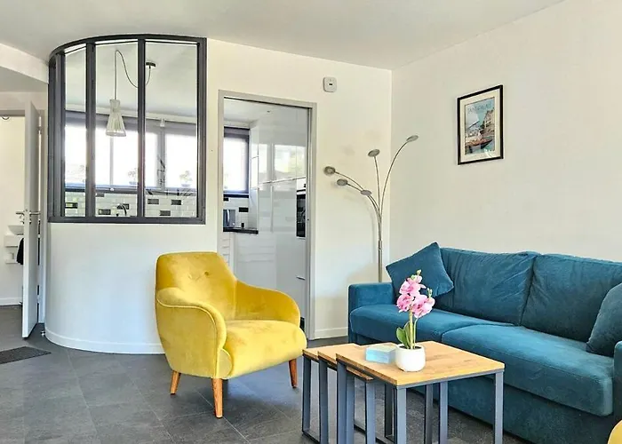 3star 1950s House, 3 Bedrooms, 6 People, Walk To Center Сasa de vacaciones Royan