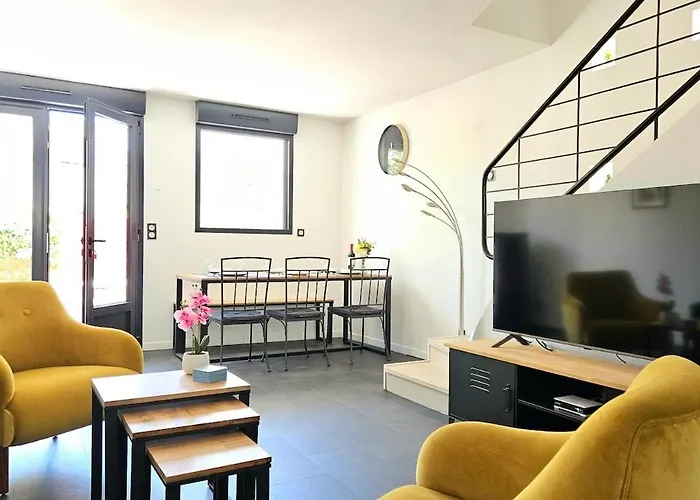 3star 1950s House, 3 Bedrooms, 6 People, Walk To Center Сasa de vacaciones