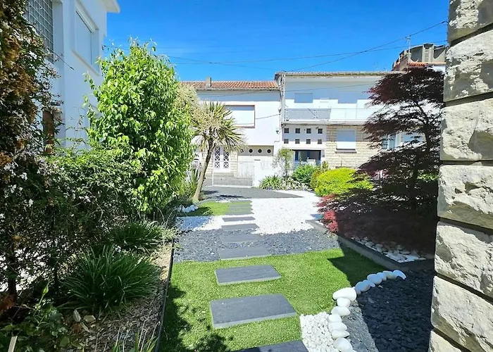 3star 1950s House, 3 Bedrooms, 6 People, Walk To Center Сasa de vacaciones Royan
