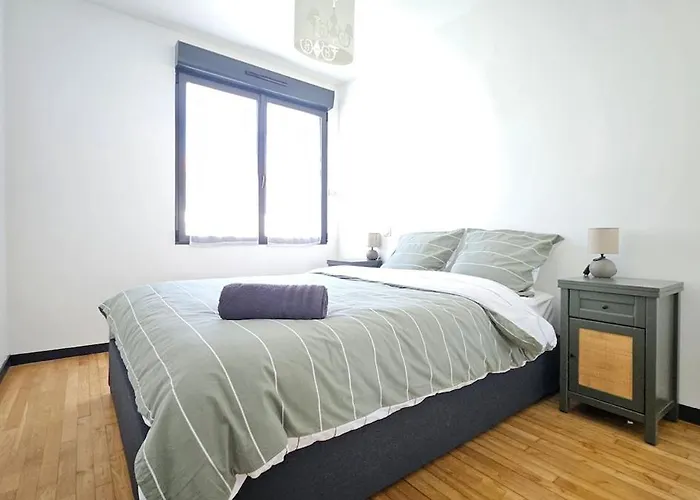 3star 1950s House, 3 Bedrooms, 6 People, Walk To Center Сasa de vacaciones